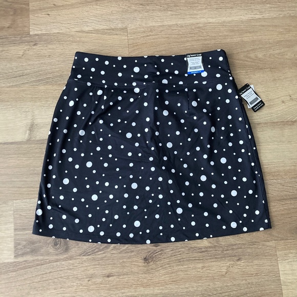 NWT Seg’ments Luxe Versatile Black with white polkadots skort - L - Picture 2 of 9